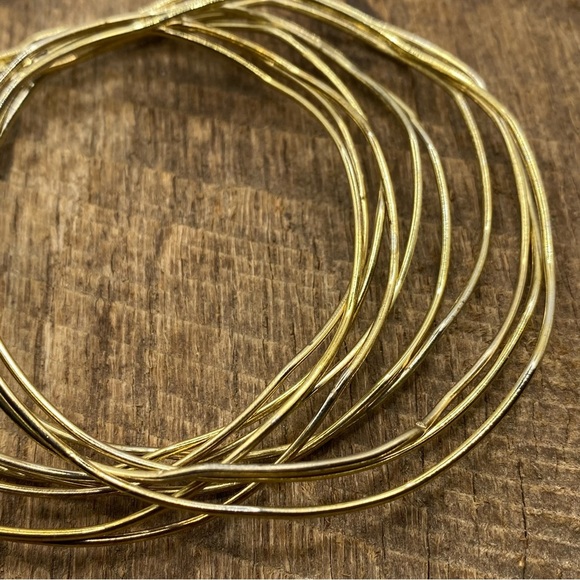 Wavy Gold-Tone Metal Thin Stackable Bangle Bracelets X10 - Picture 2 of 3